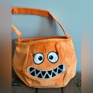 Silly face trick or Treat bucket